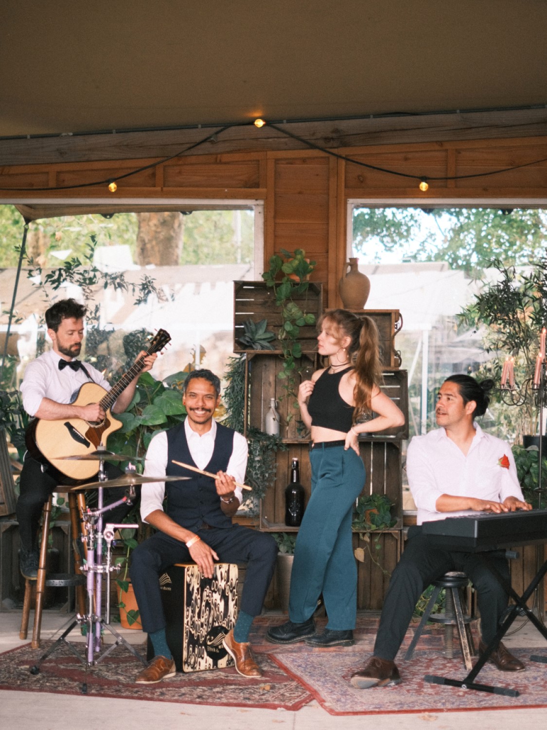 Live band te boeken in Breda en Noord-Brabant voor live muziek met zangeres Rachelle Adriënne